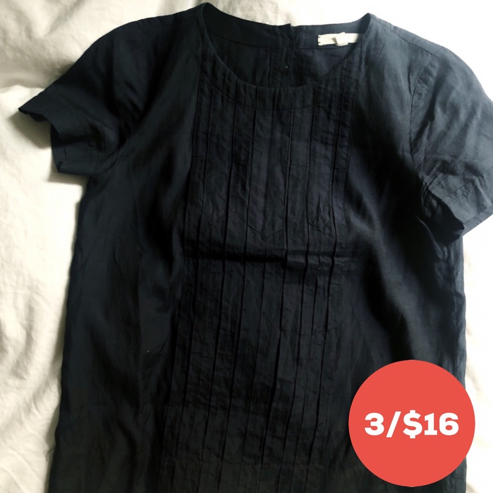 3/$16 ELIOT Pleated Front Crewneck Navy Blouse